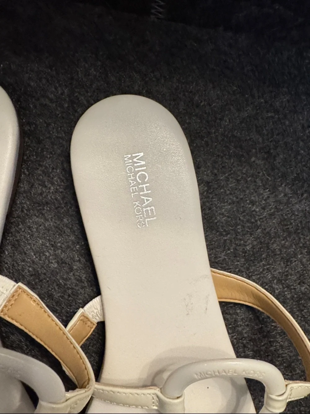 Michael Kors White Claudia Ring-Detail Thong Sandal NWT no box